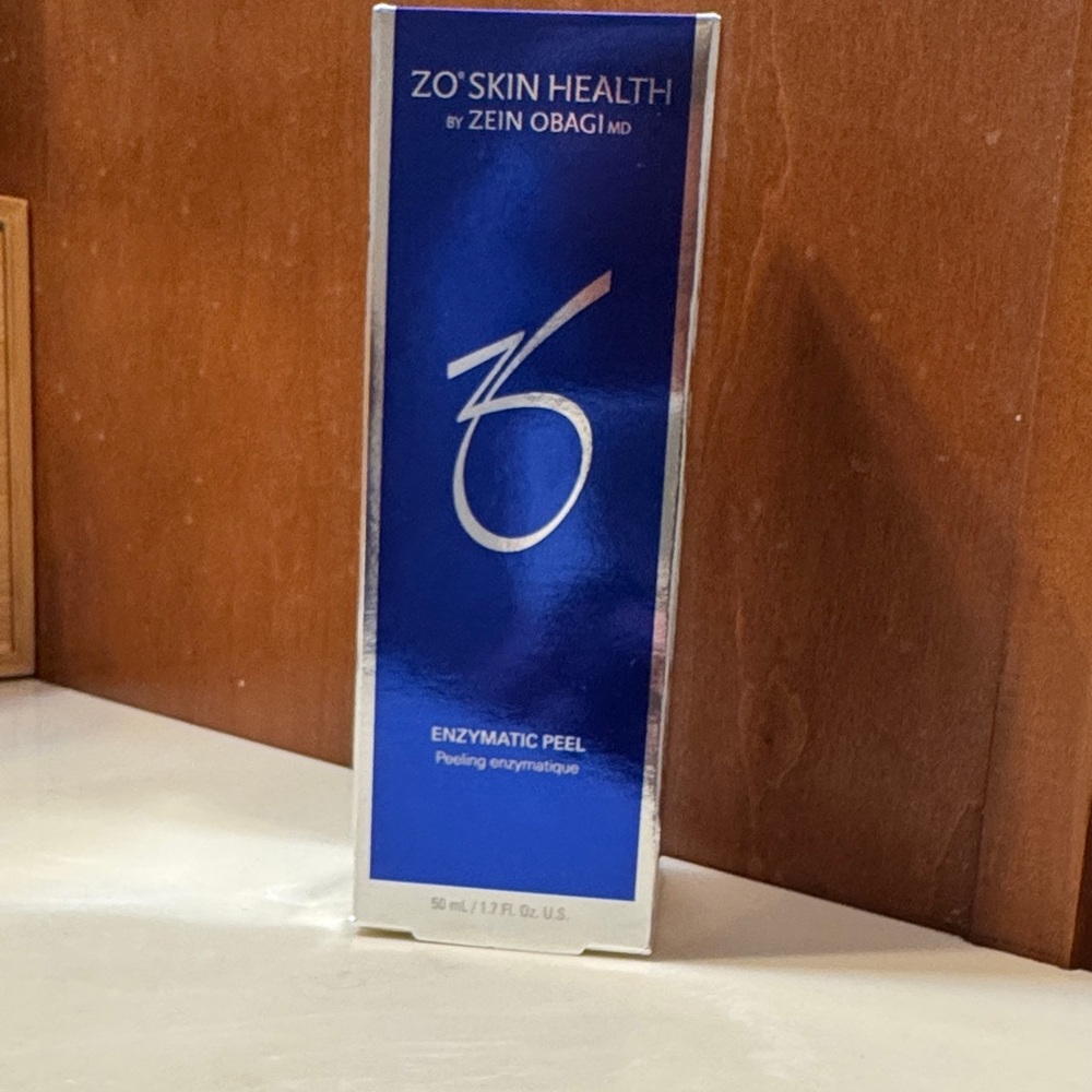 ZO Skin Health Enzymatic Peel - Elegant Blue